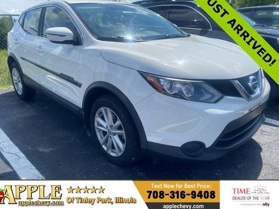 NISSAN ROGUE SPORT 2017 JN1BJ1CR8HW125071 image